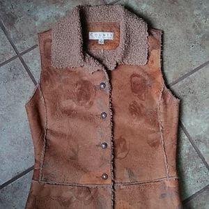 County Clothing Company brushed suede like vest  M